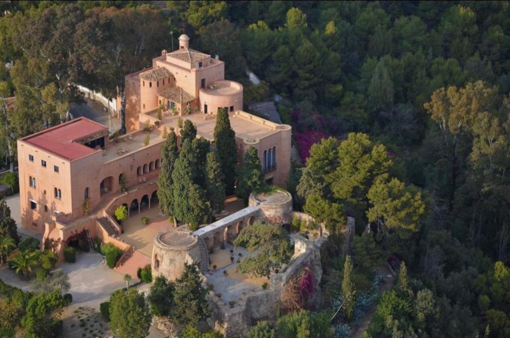 מאלגה Soho Boutique Castillo De Santa Catalina - Adults Recommended מראה חיצוני תמונה Aerial view of the monastery