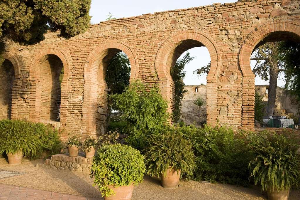 מאלגה Soho Boutique Castillo De Santa Catalina - Adults Recommended מראה חיצוני תמונה The Roman aqueduct